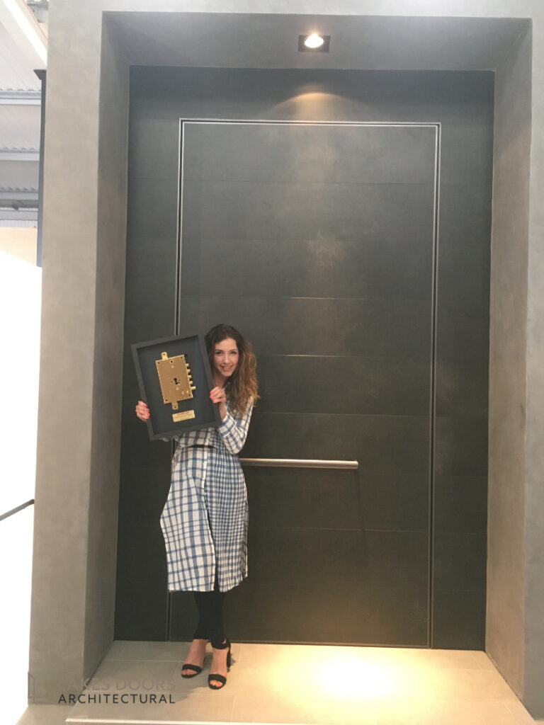 Oikos Golden Lock Award