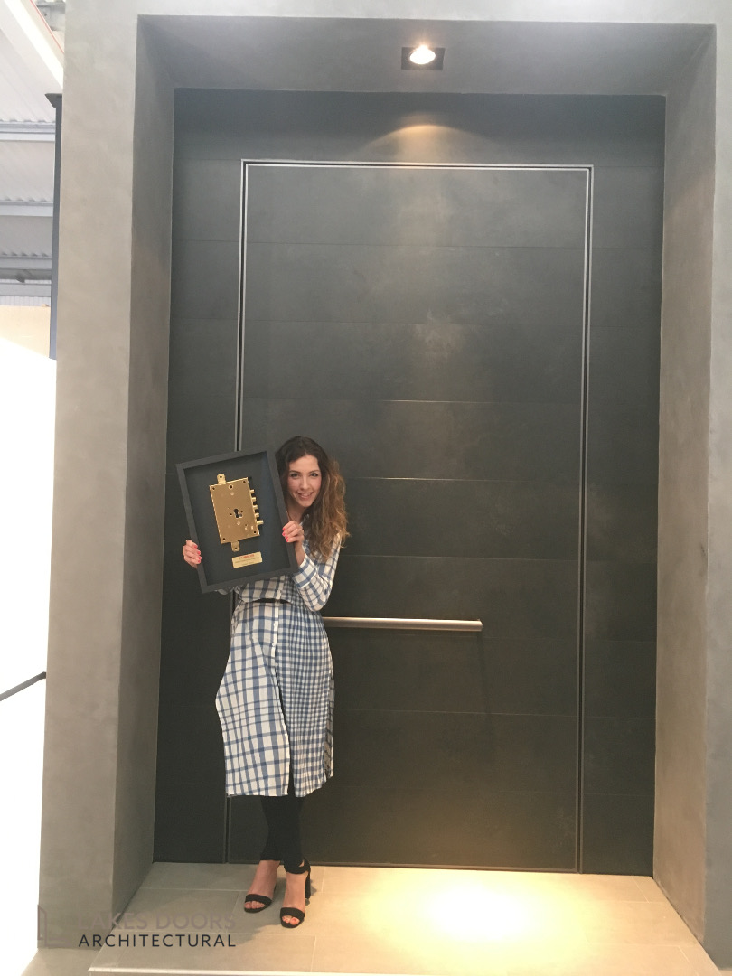 Oikos Golden Lock Award