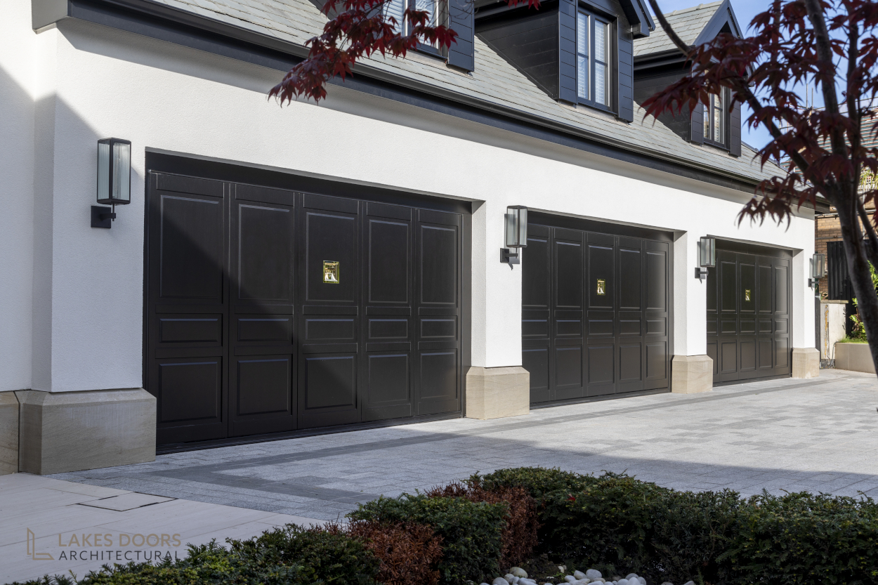 Silvelox EGO garage door