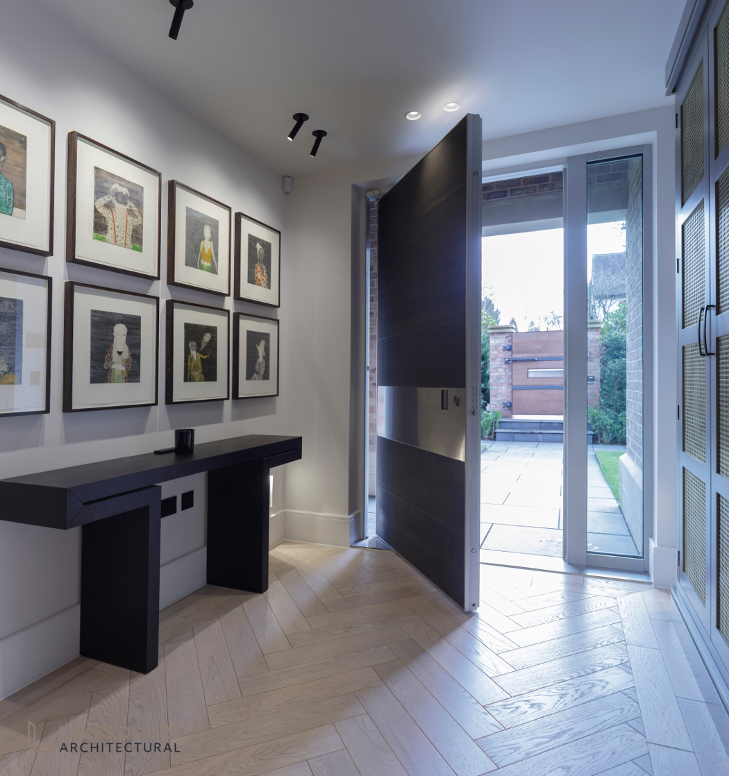 Oikos Pivot Door Open