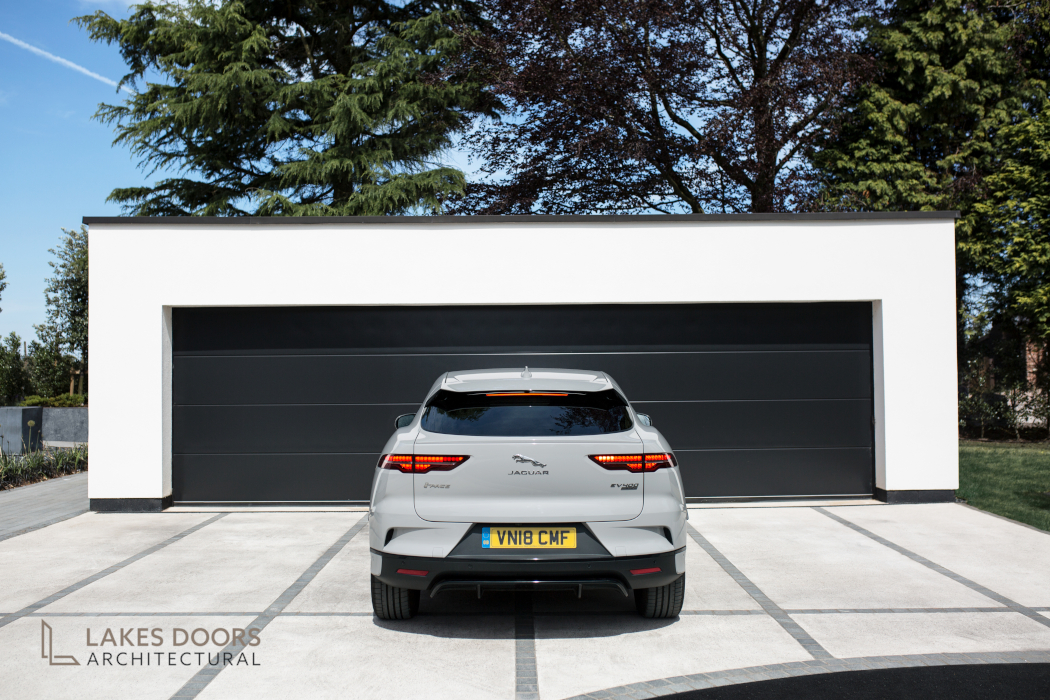 Teckentrup Supersize Garage Door